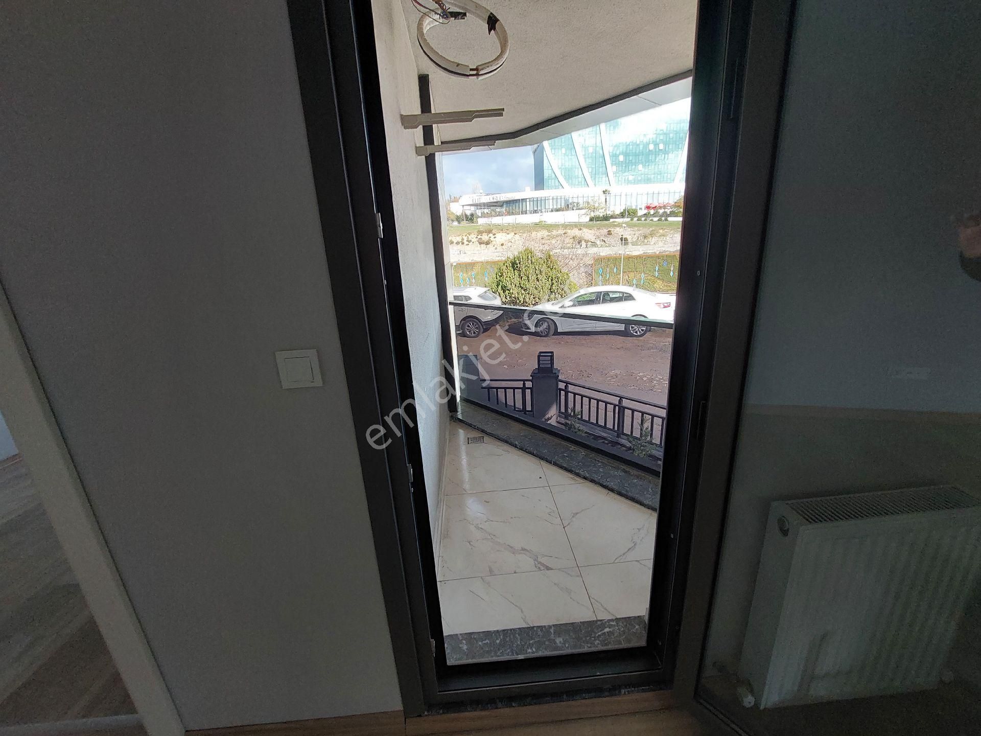 Maltepe Küçükyalı Da 1+1 Konum Ve İşçilikte - Görsel 10