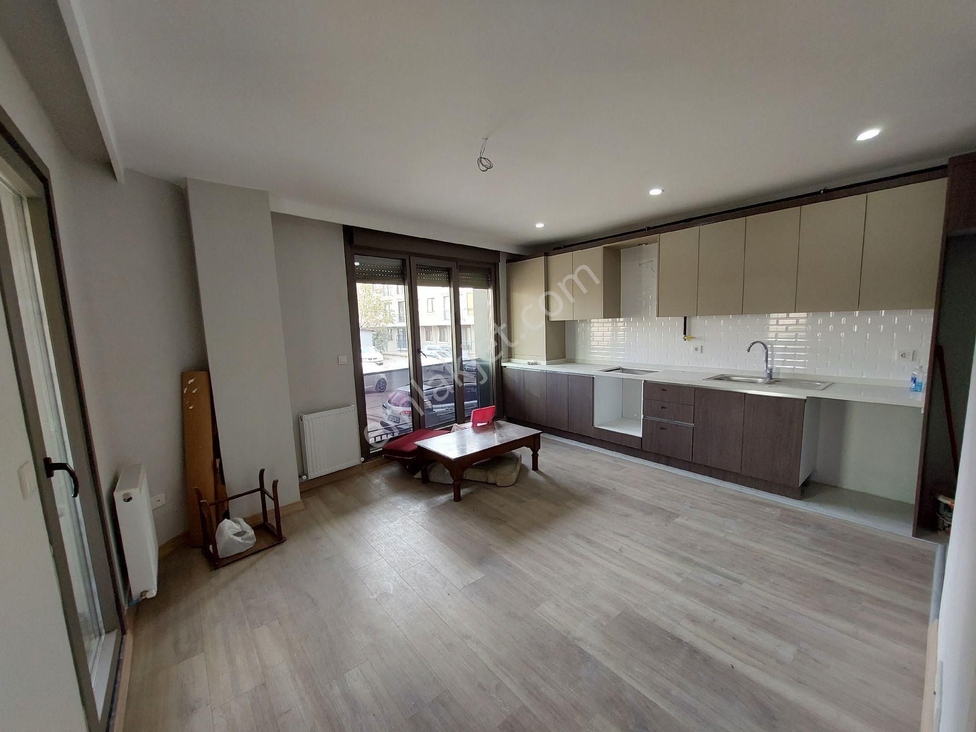 Maltepe Küçükyalı Da 1+1 Konum Ve İşçilikte - Görsel 17