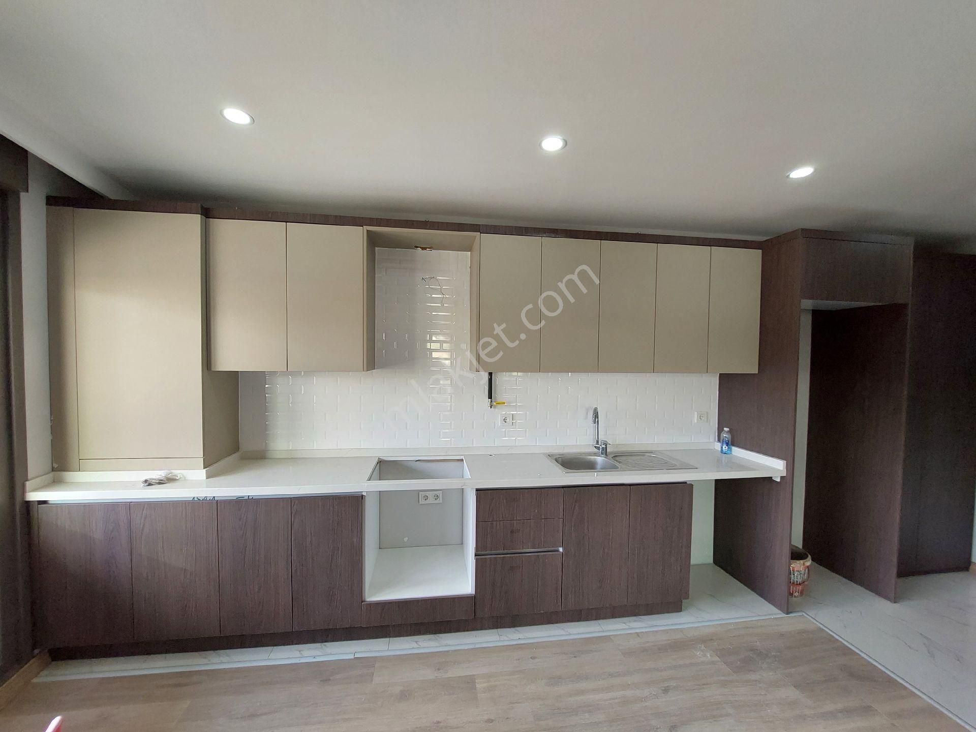 Maltepe Küçükyalı Da 1+1 Konum Ve İşçilikte - Görsel 18