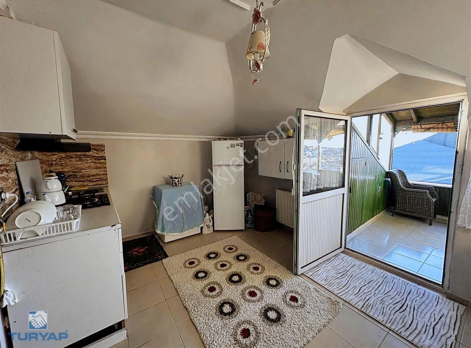 Atatürk Mah 1+1 Eşyalı Kiralık Daire