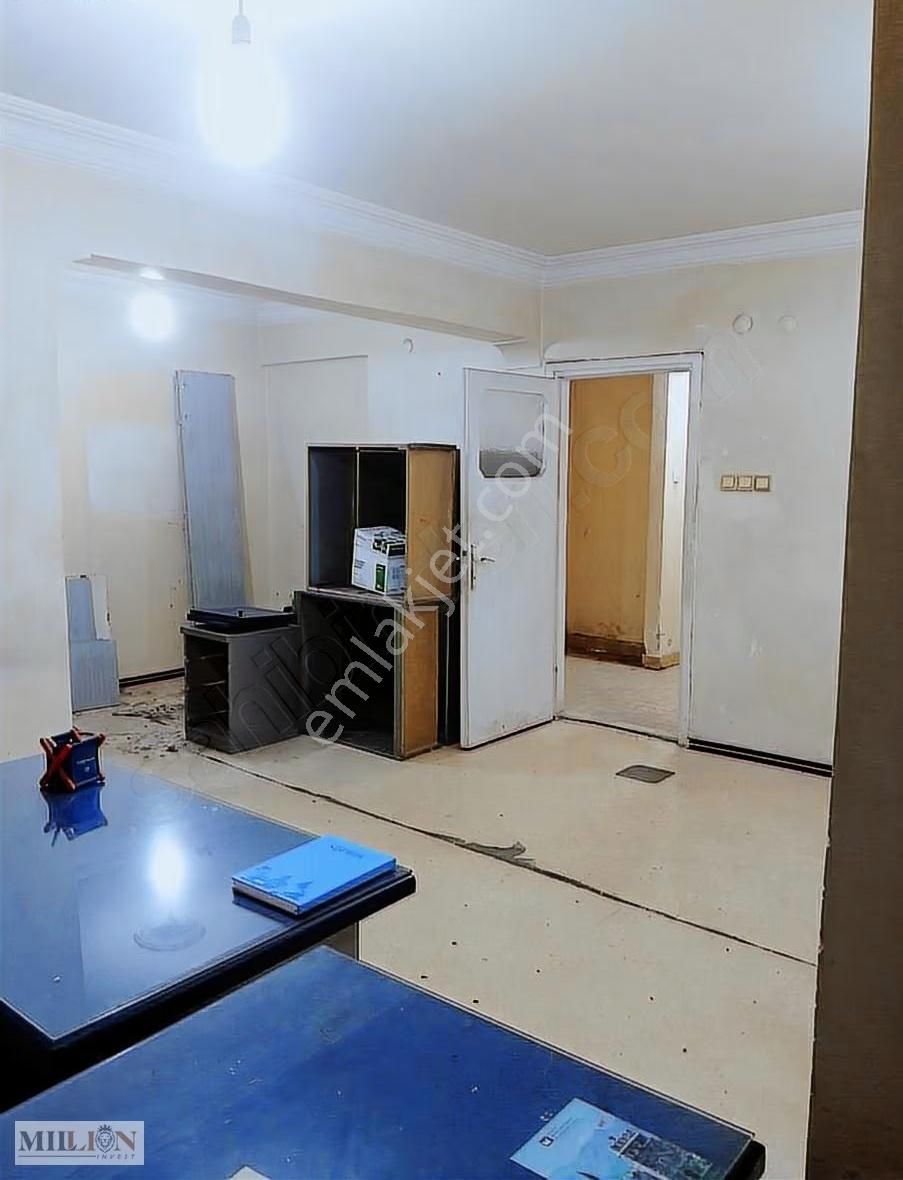 Yıldız Mah. Merkezi Konumda | Köşe | 2+1 | Ofis Veya Daire Kullanımına Uygun - Görsel 9