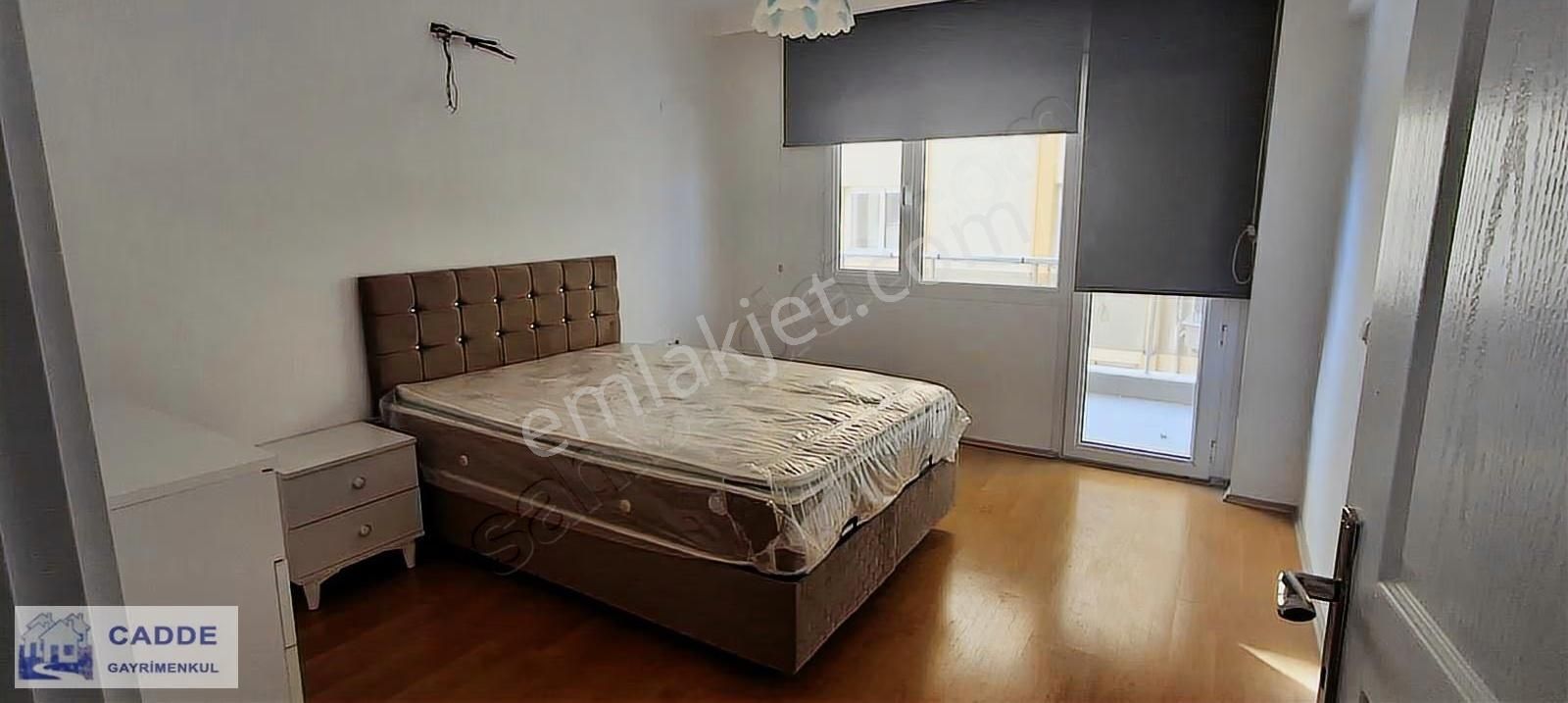 Kadınlardenizi Ahmetcengiz Apt.manzaralı Eşyalı 150m Daire - Görsel 2
