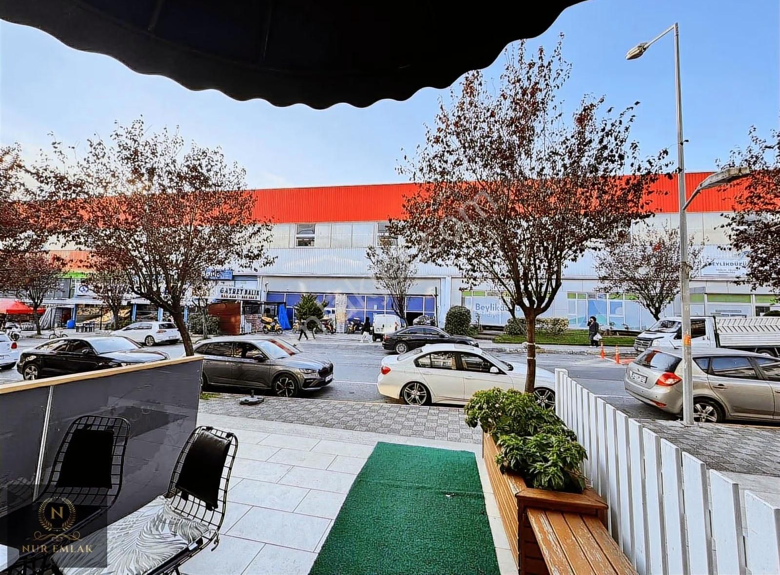 Beyaz Evler Sitesi İşlek Cadde Üzeri Satılık Dükkan - Görsel 16