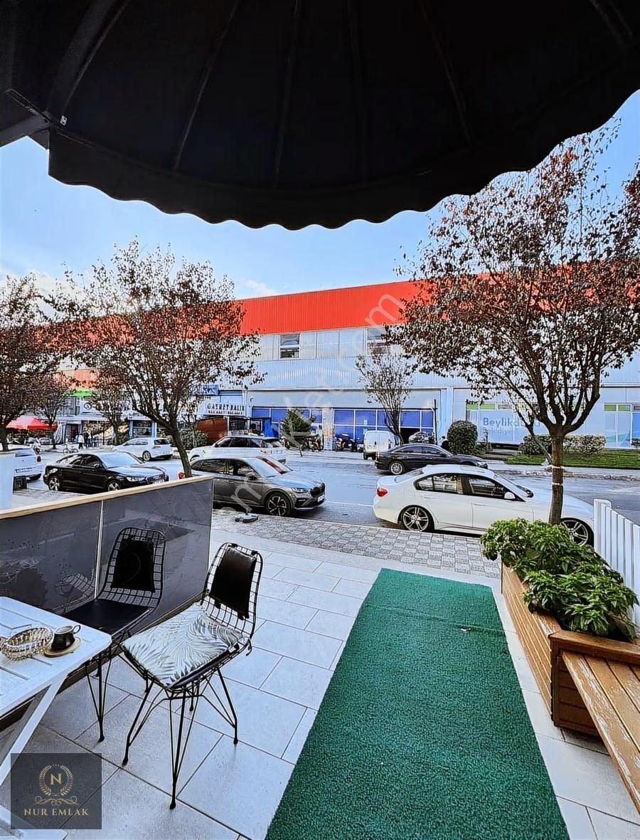 Beyaz Evler Sitesi İşlek Cadde Üzeri Satılık Dükkan - Görsel 15