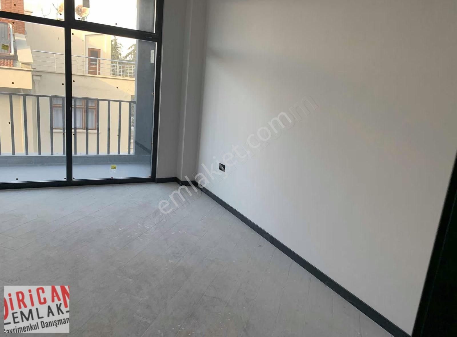 Dirican Dan Yeni Meram Cad. Hastane Karşısı Lüx Ofis - Görsel 2