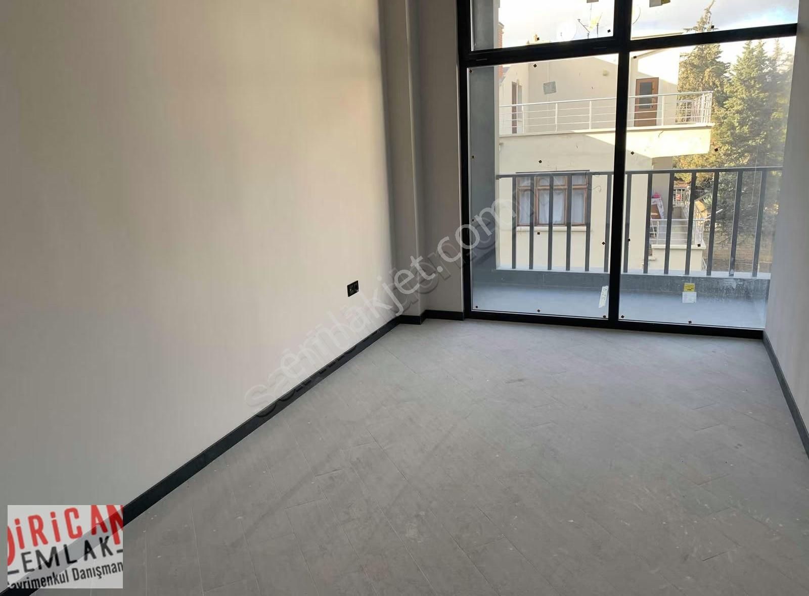 Dirican Dan Yeni Meram Cad. Hastane Karşısı Lüx Ofis - Görsel 31