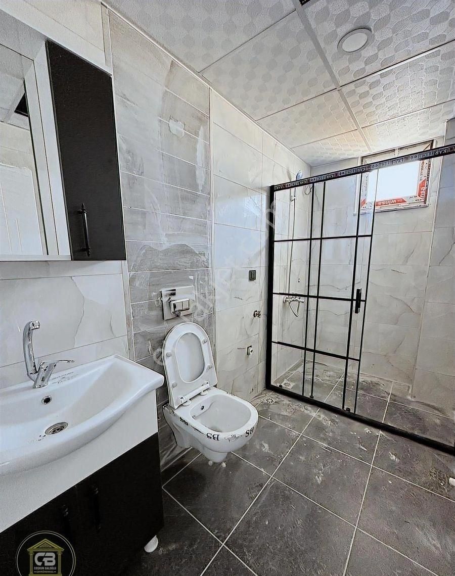 Finike Kum Mah Deniz Manzaralı Sıfır 2+1 85 M² Kiralık Daire - Görsel 2