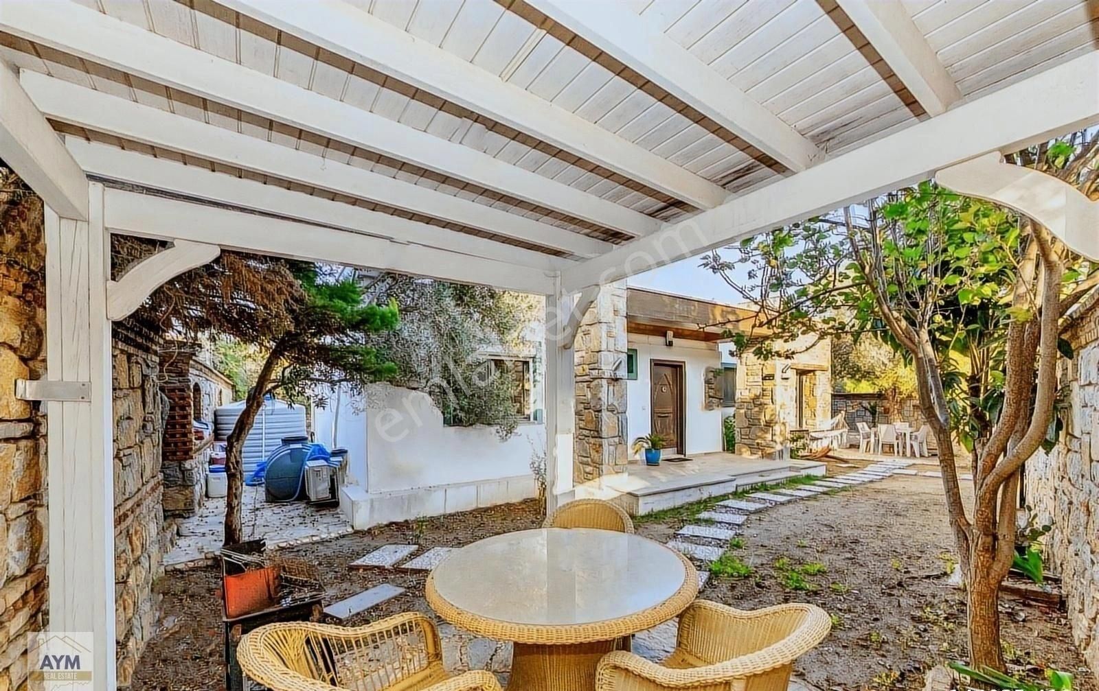 Bodrum Torba'da Satılık Mustakil Havuzlu Tek Kat Villa - Görsel 16