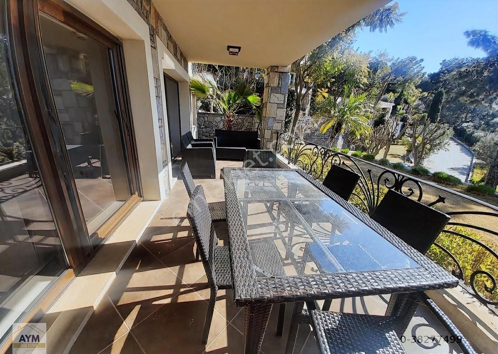 Bodrum Merkez Havuzlu Sitede Satılık Giriş Kat 2+1 Daire - Görsel 13