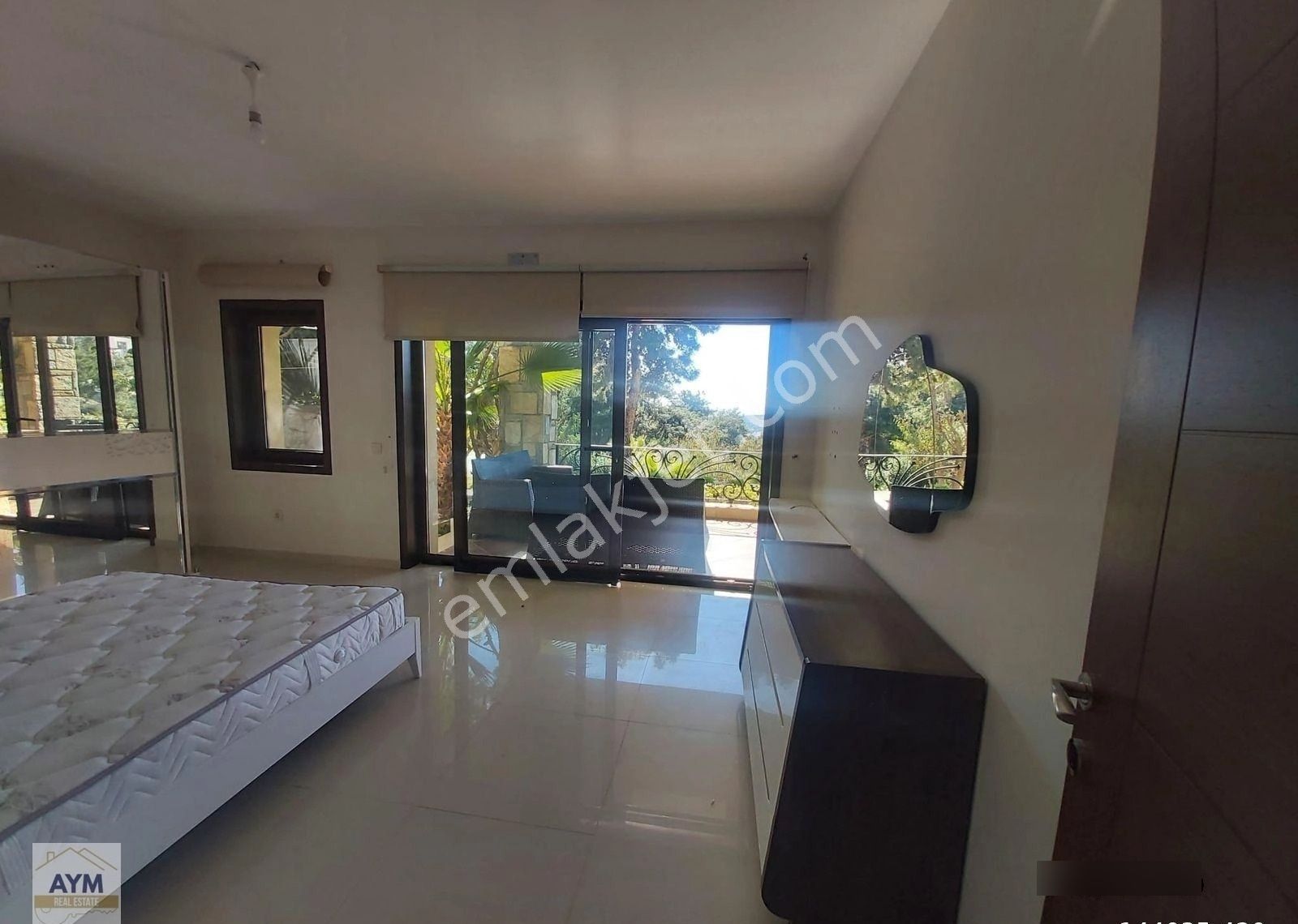 Bodrum Merkez Havuzlu Sitede Satılık Giriş Kat 2+1 Daire - Görsel 5