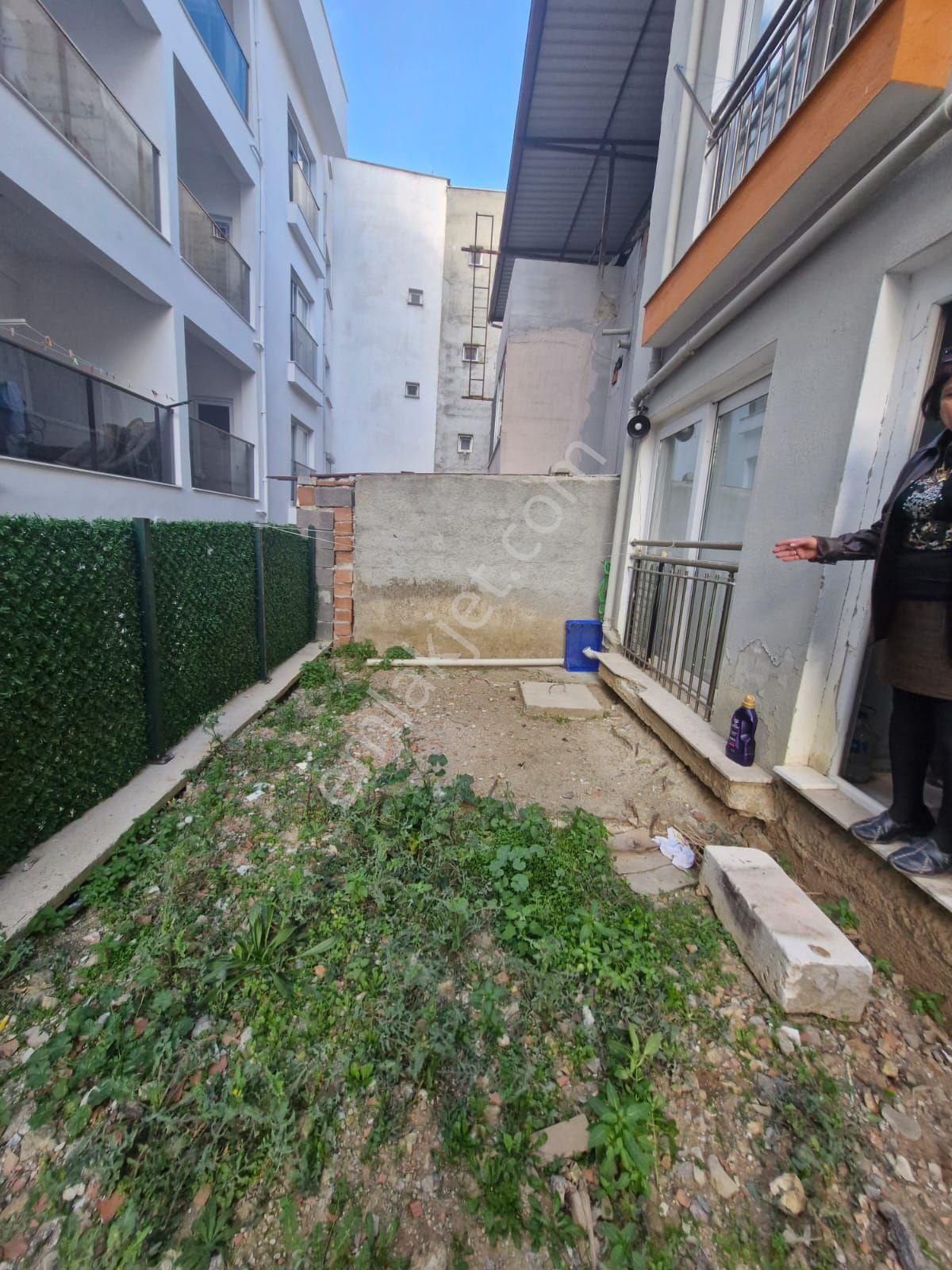 Kuşadası Davutlar Eşyalı 1+1daire Satılık - Görsel 15