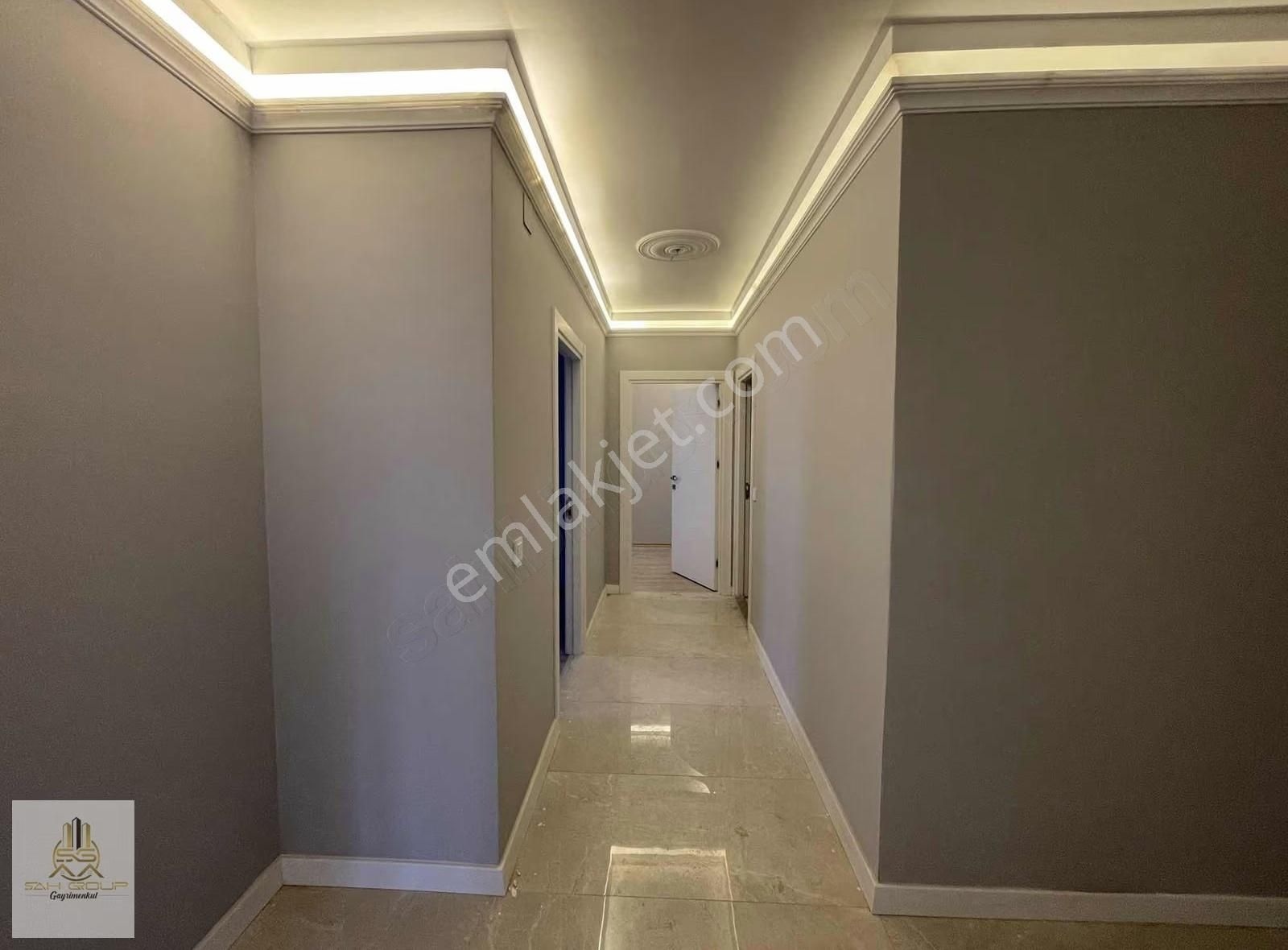 Kaşüstü Merkezde Yaşam Sitesinde Kiralık Daire Anayola Sıfır - Görsel 8