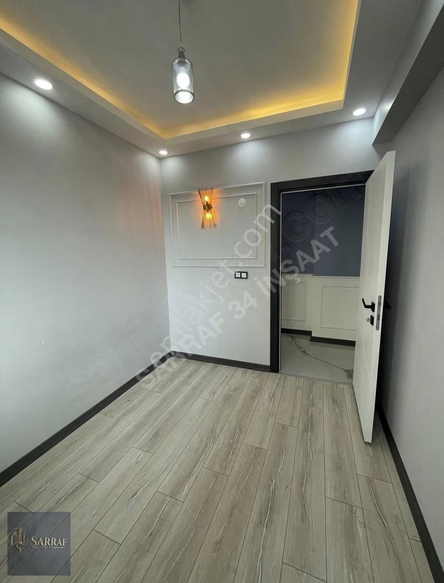 Sarraf Yapıdan Mehterçeşme Mahallesinde Dekorlu 2+1 Arakat!! - Görsel 3