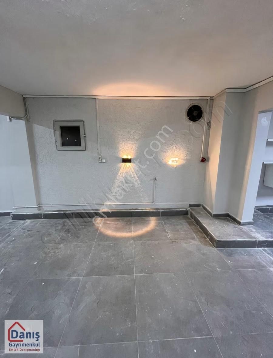 Düz Giriş Tertemiz İmalathane 200m2 - Görsel 26