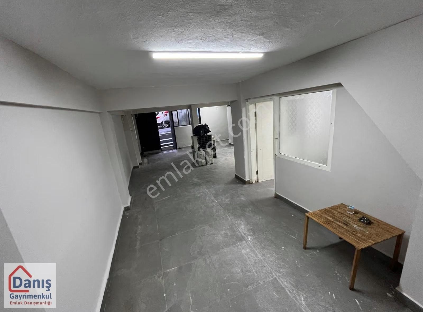 Düz Giriş Tertemiz İmalathane 200m2 - Görsel 6