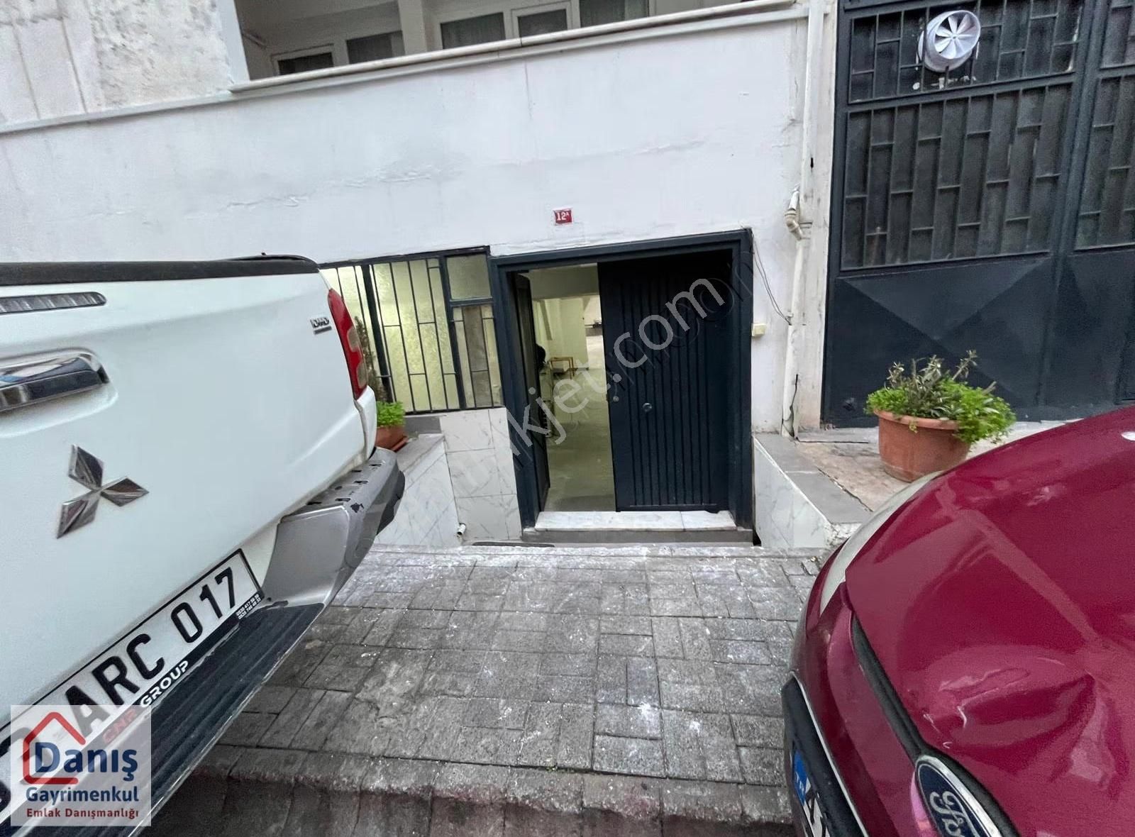 Düz Giriş Tertemiz İmalathane 200m2 - Görsel 19