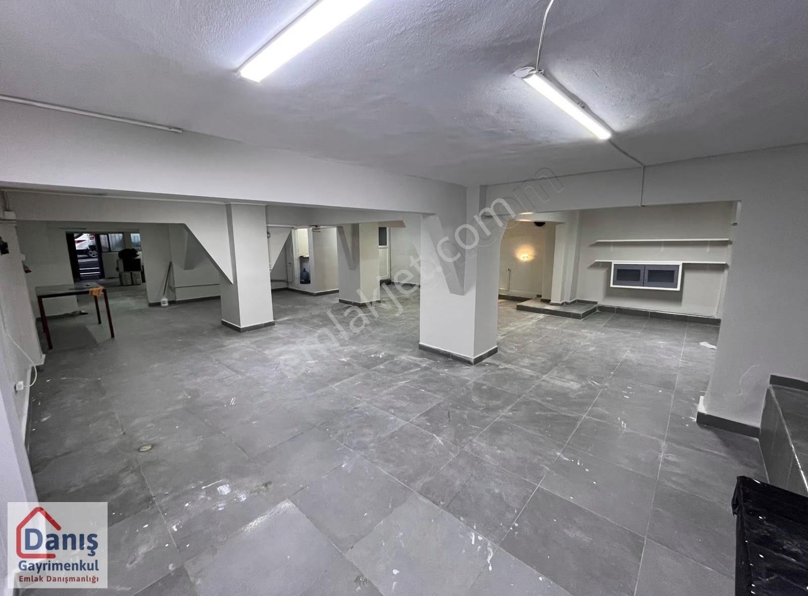 Düz Giriş Tertemiz İmalathane 200m2 - Görsel 12