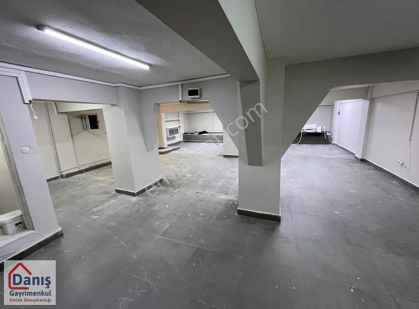 Düz Giriş Tertemiz İmalathane 200m2 - Görsel 21