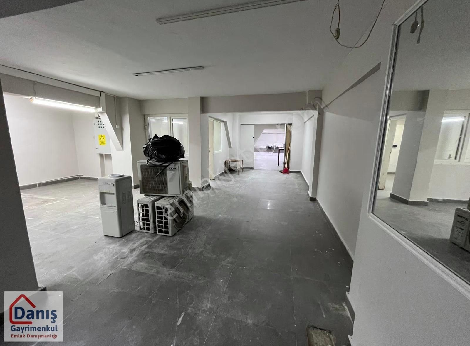 Düz Giriş Tertemiz İmalathane 200m2 - Görsel 18