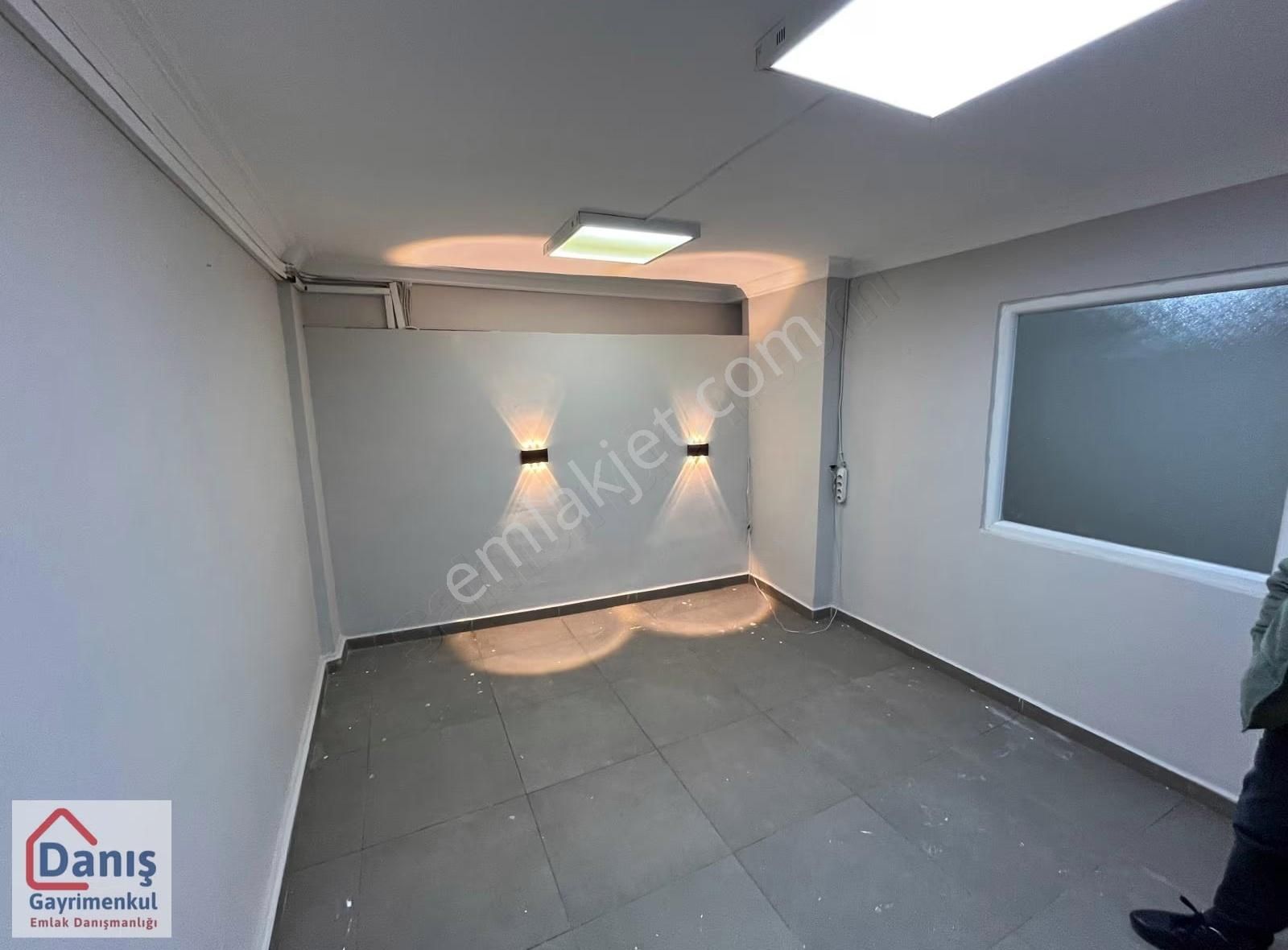 Düz Giriş Tertemiz İmalathane 200m2 - Görsel 3
