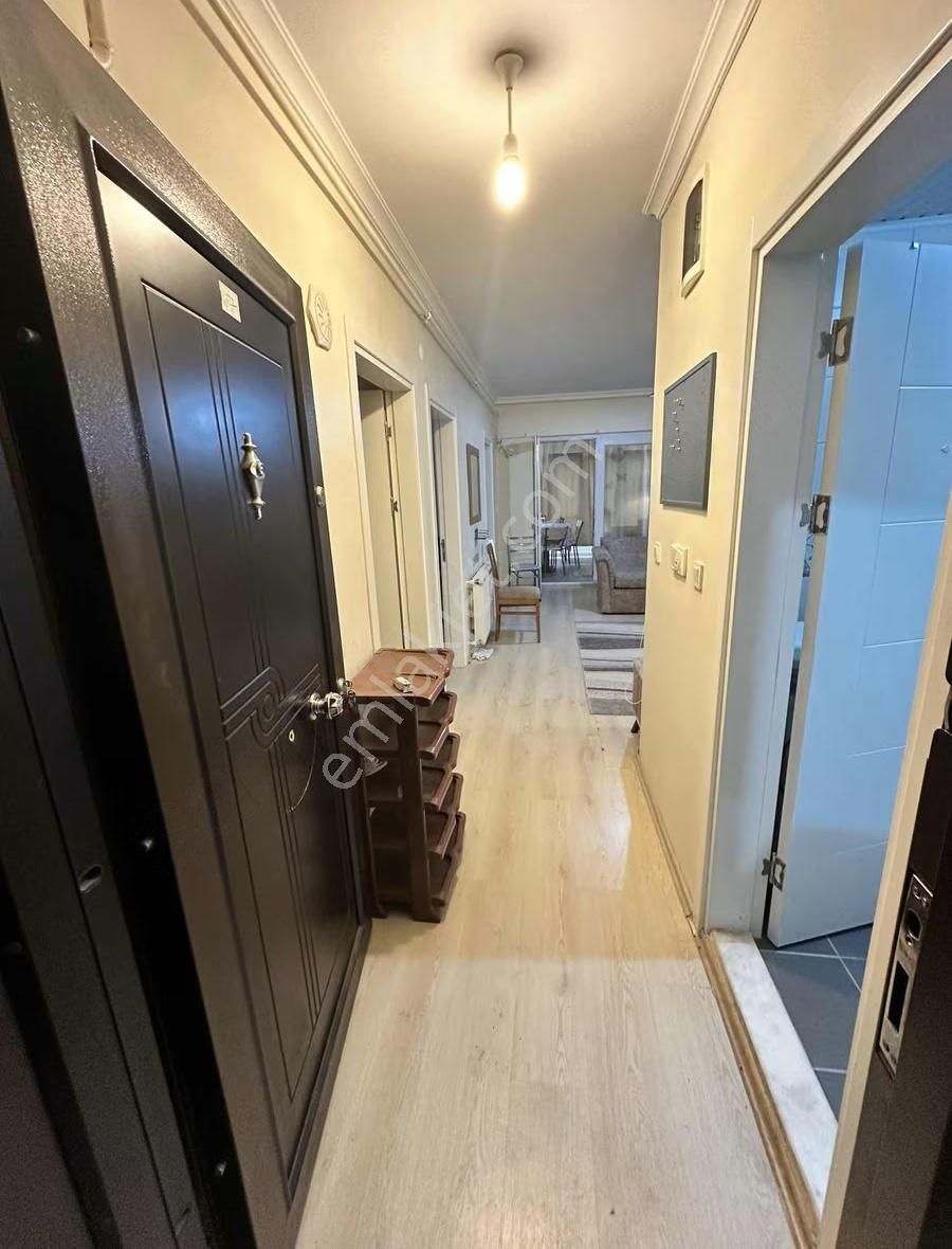 2+1 Ayrı Mutfak Arakat Mükemmel Konumda Site İçi Satılık Daire - Görsel 24