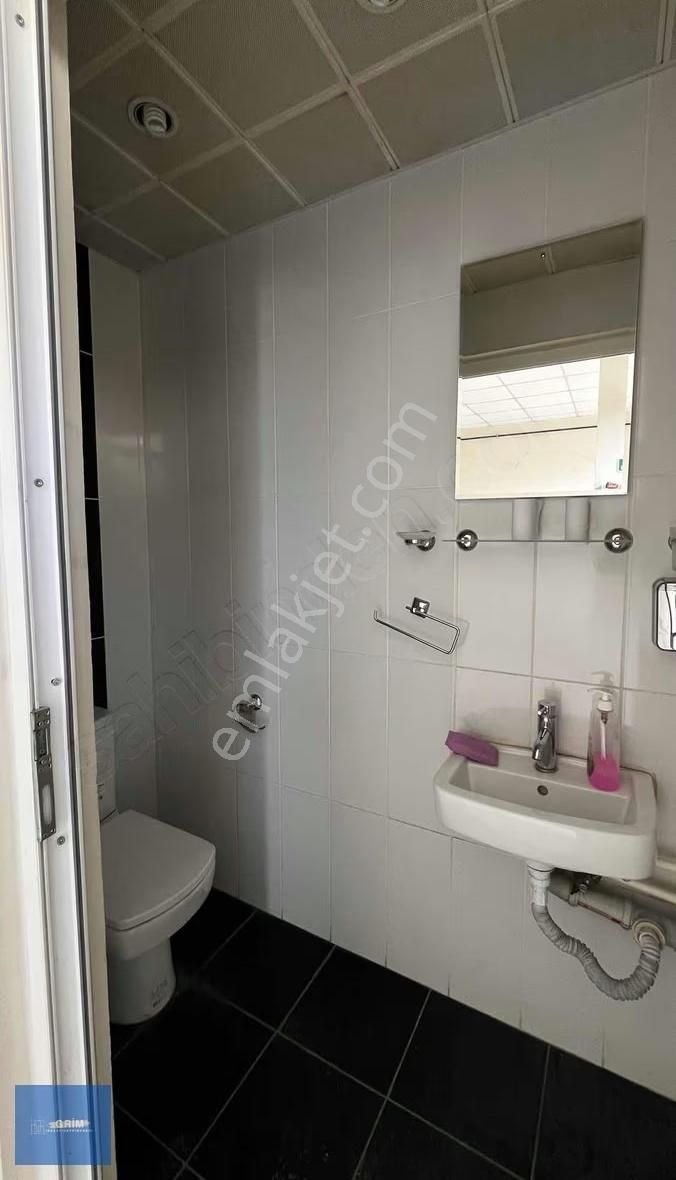 Odunluk Merkez'de Uygun Fiyatlı 2 Katlı Kiralık Dükkan! - Görsel 6