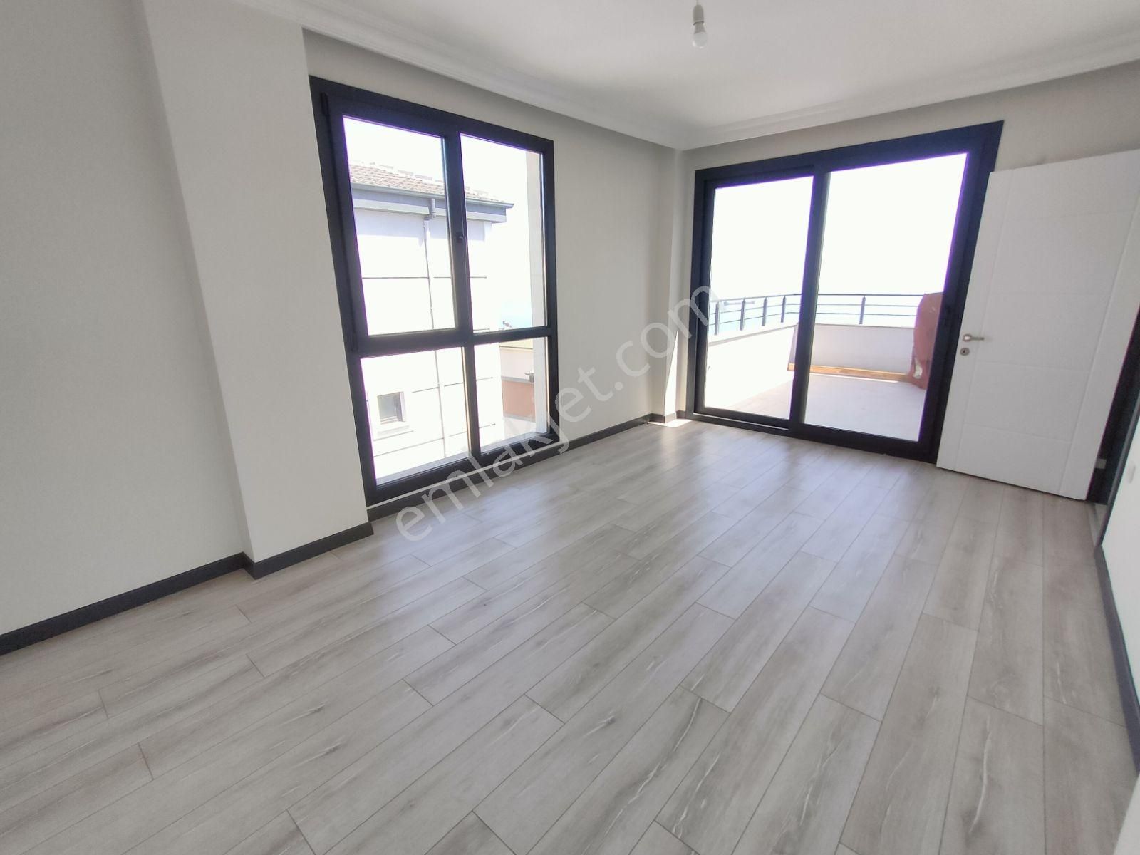 Süper Manzaralı Kalite Ve Ferahlığın Birleştiği Müstakil Villa. - Görsel 11