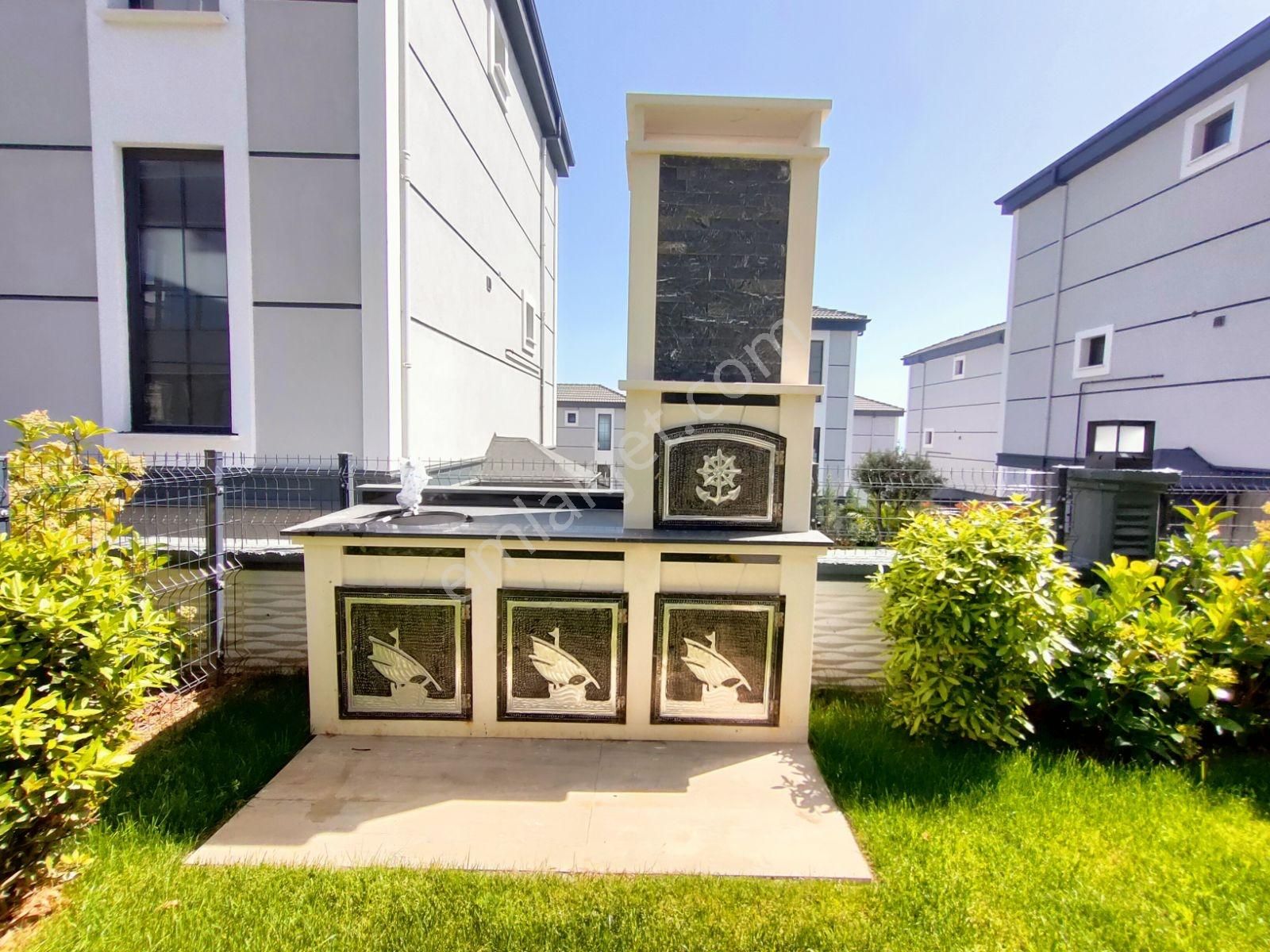 Süper Manzaralı Kalite Ve Ferahlığın Birleştiği Müstakil Villa. - Görsel 21