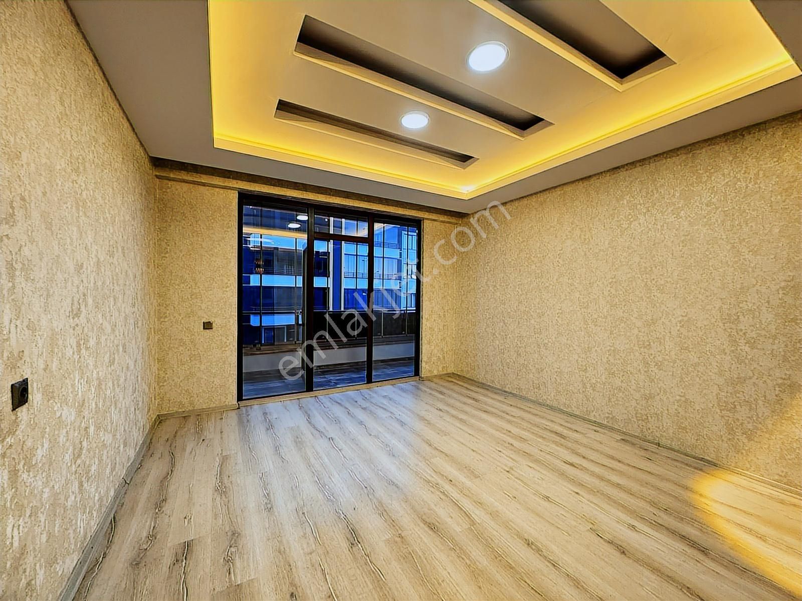 Geniş Ailelere Uygun Sitede, Kapalı Otoparklı, 210 M² 4+1 - Görsel 4