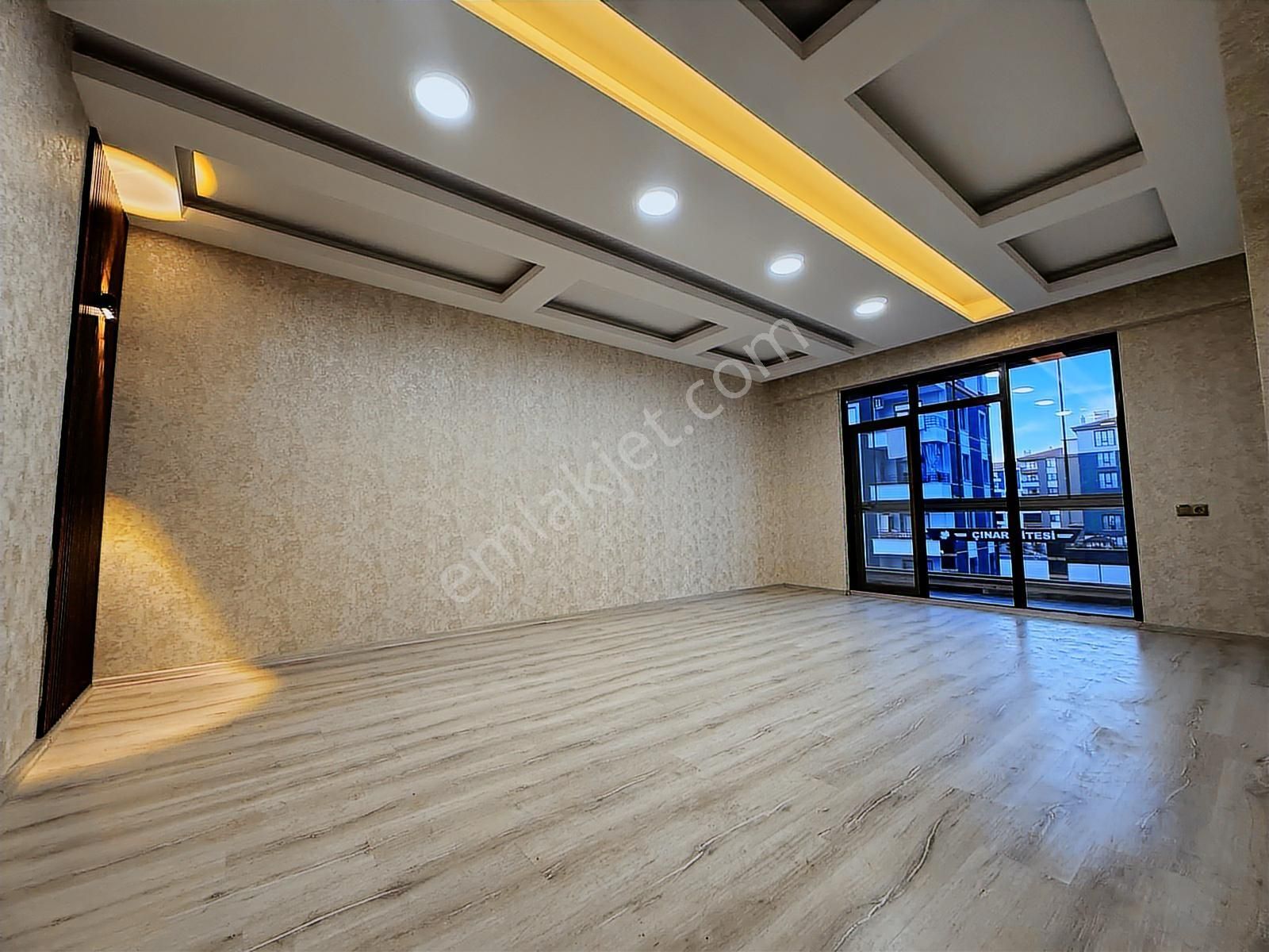 Geniş Ailelere Uygun Sitede, Kapalı Otoparklı, 210 M² 4+1 - Görsel 16