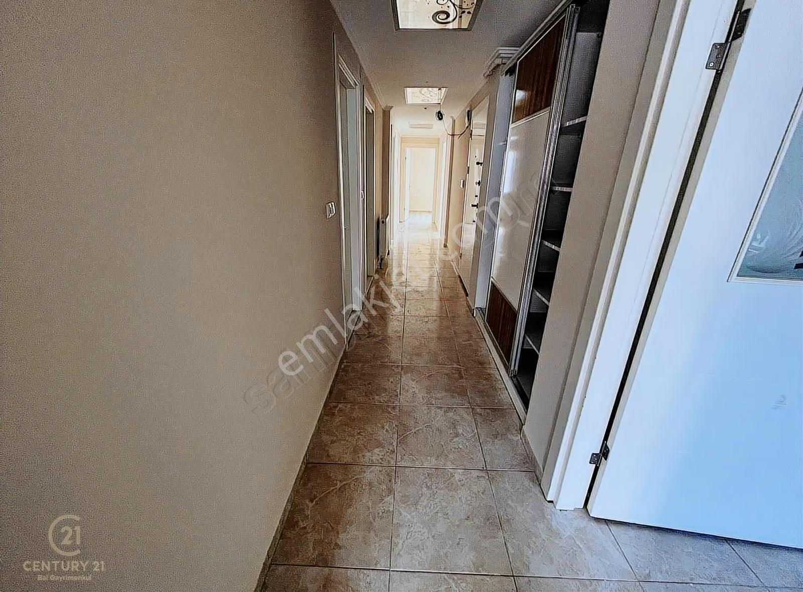 Paşalanı Mah.merkezi Konumda Kiralık 3+1 Daire - Görsel 3
