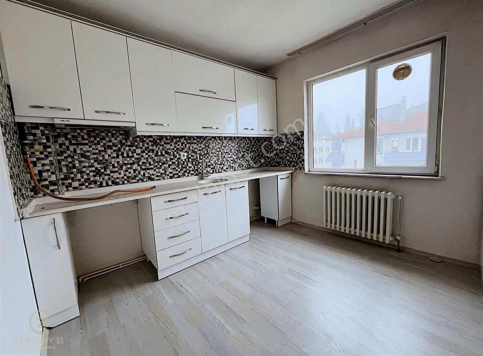 C21 Bal'dan 52 Evler Karayolları Yanı 3+1 Daire - Görsel 22