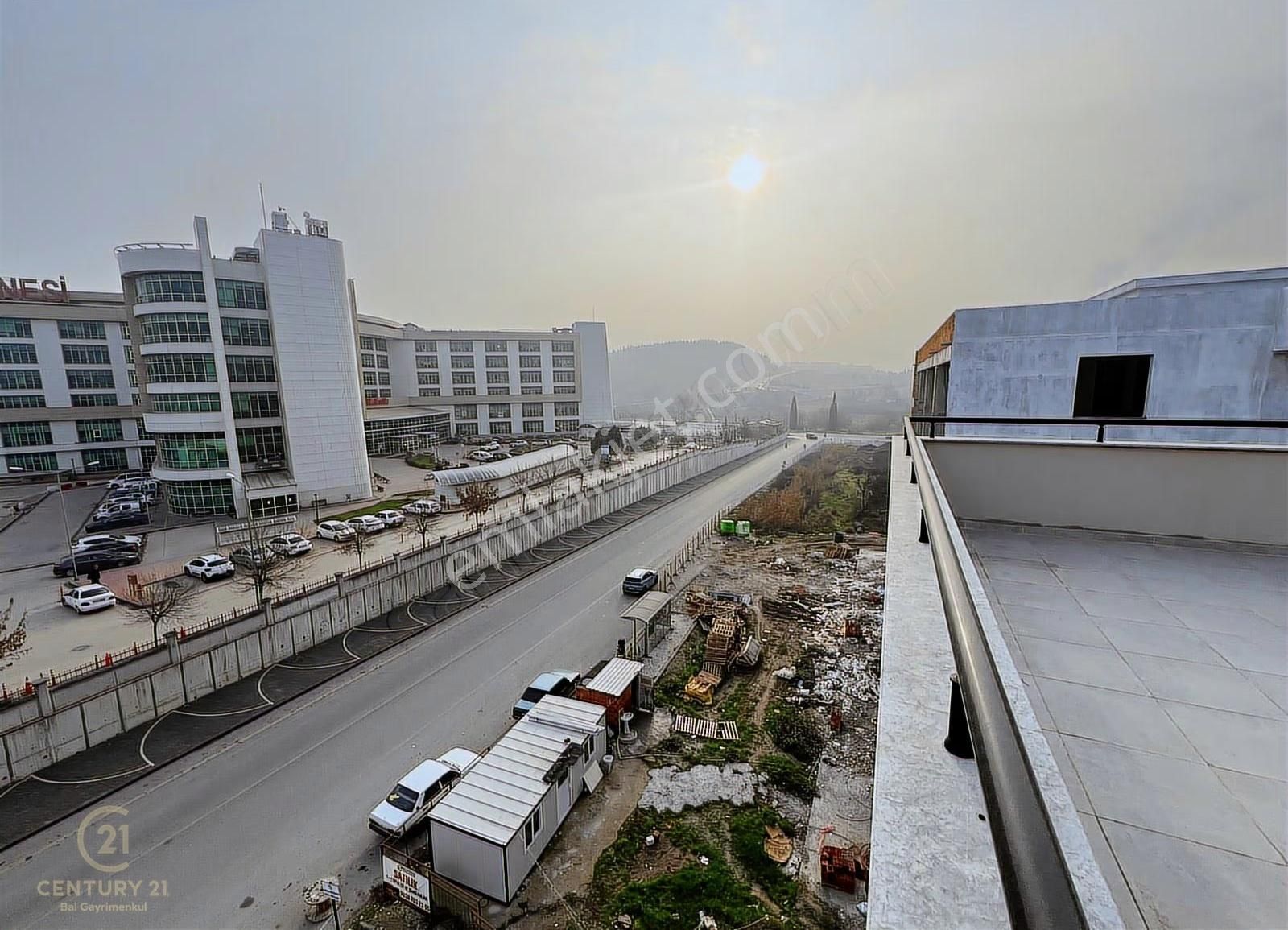 Şehir Hastanesi Karşısında Geniş Teraslı Kiralık İş Yeri C21bal - Görsel 5