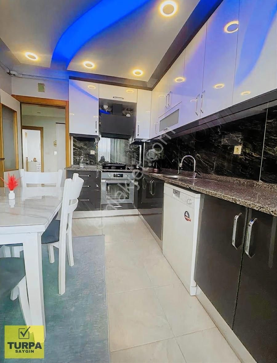 Turpa Saygın'dan İzmirpark Egepol 5 Dk Yeni Bina Manzaralı 2+1 - Görsel 11