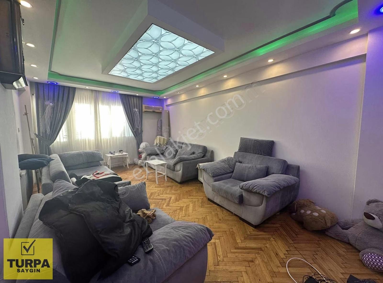 Turpadan Bahçelievlerde 2+1 Arakat Doğalgazlı Masrafsız Satılık