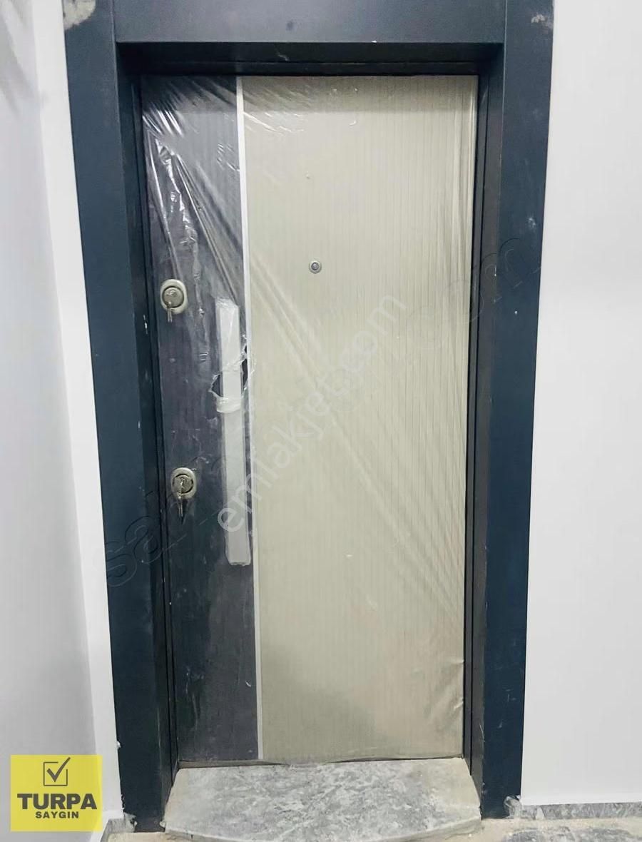 Turpa Saygın'dan İnönü Cad. Ve Bahçelievler 10 Dk Sıfır Lüx 2+1 - Görsel 11