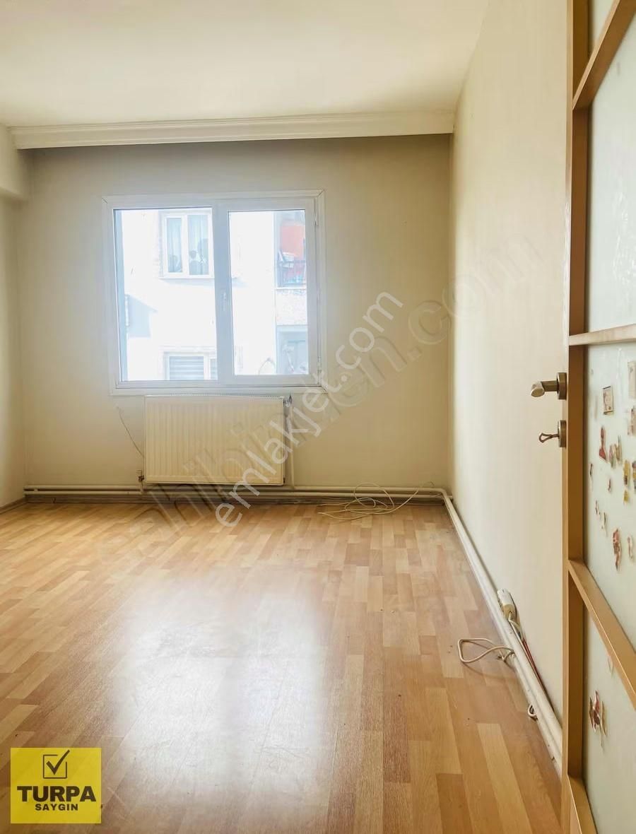 Turpa Saygın'dan Üzümcü Okulu Ve Ordu Caddesi 2 Dk Önü Açık 3+1 - Görsel 15