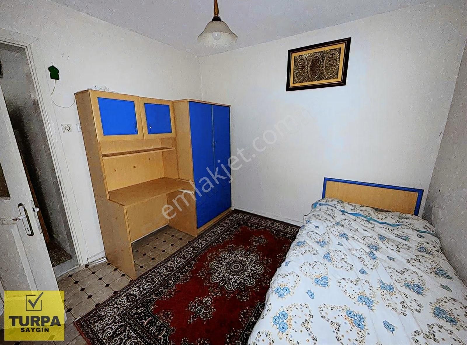 Gülyaka'da/2+1/kapalı Mutfk/çift Balkon/çift Lavabo/arakat - Görsel 9