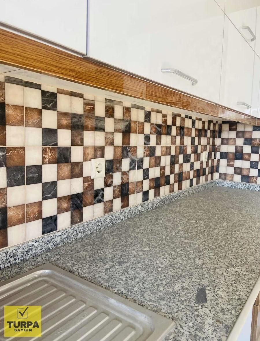 Turpa Saygın'dan Cadde Üzerinde İnkilap İzban Yakını D.gazlı 3+1 - Görsel 9