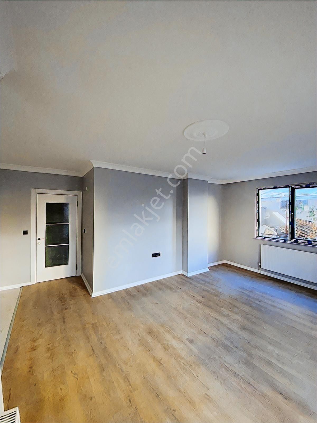 Kozanovadan Tatlıkuyuda Fırsat Asansörlü, Geniş 2+1 Daire! - Görsel 9