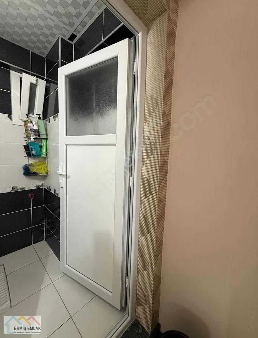 Satılık 2+1 Doğalgazlı Daire - Görsel 11