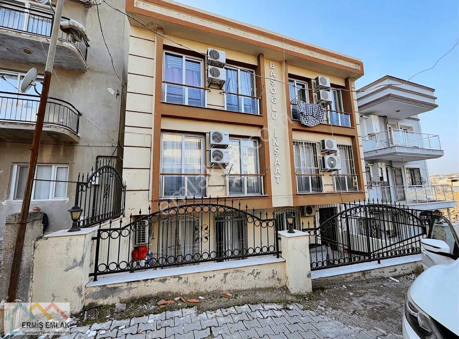 Satılık Eşyalı 2+0 Arakat Daire