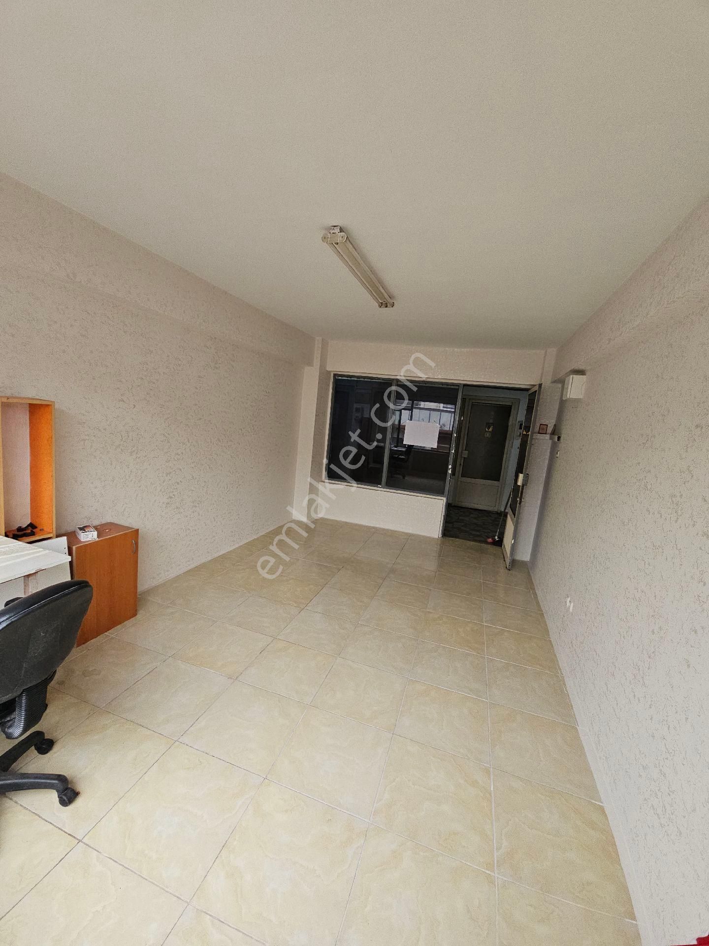 Merkezi Konumda Bayrampaşanın En İşlek Caddesi - Görsel 4