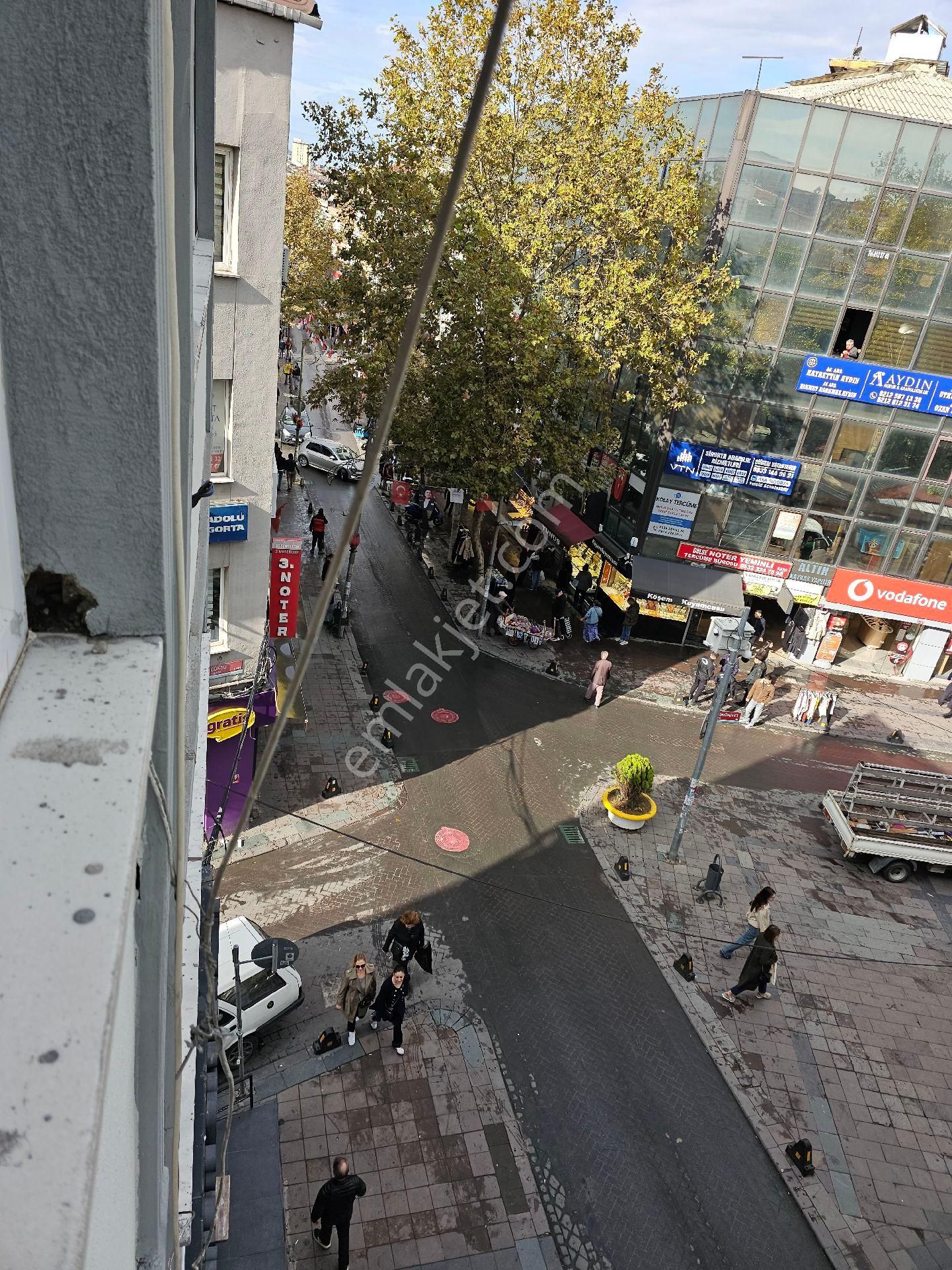 Merkezi Konumda Bayrampaşanın En İşlek Caddesi - Görsel 13