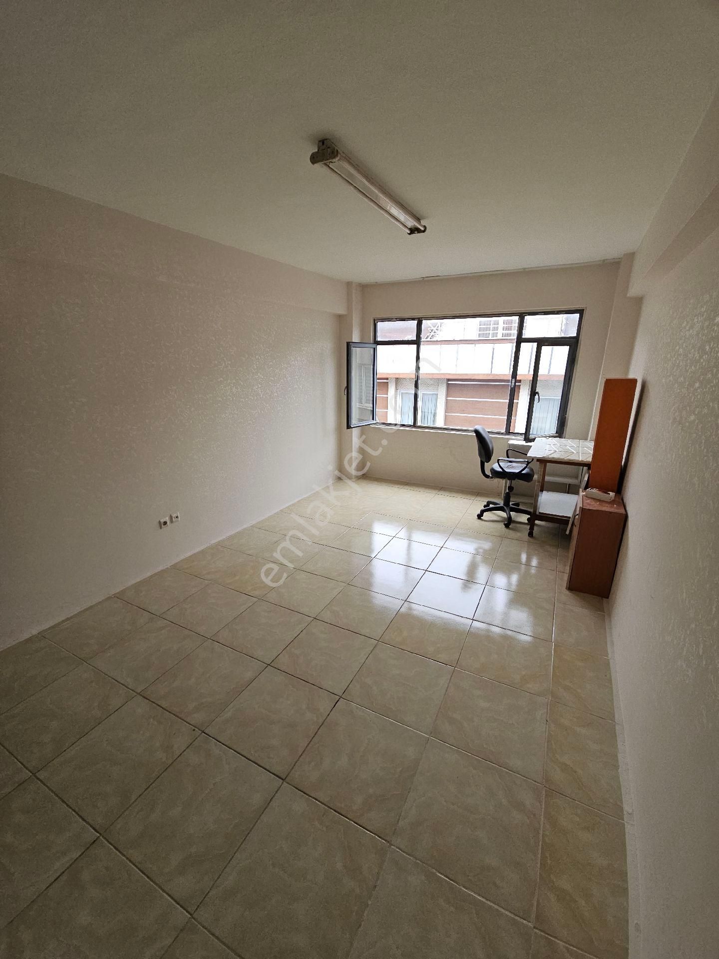 Merkezi Konumda Bayrampaşanın En İşlek Caddesi - Görsel 5