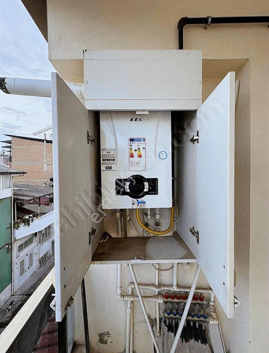 Nazilli Yeni Mahallede Işık Gayrimenkulden 6+1 Kiralık Daire - Görsel 24