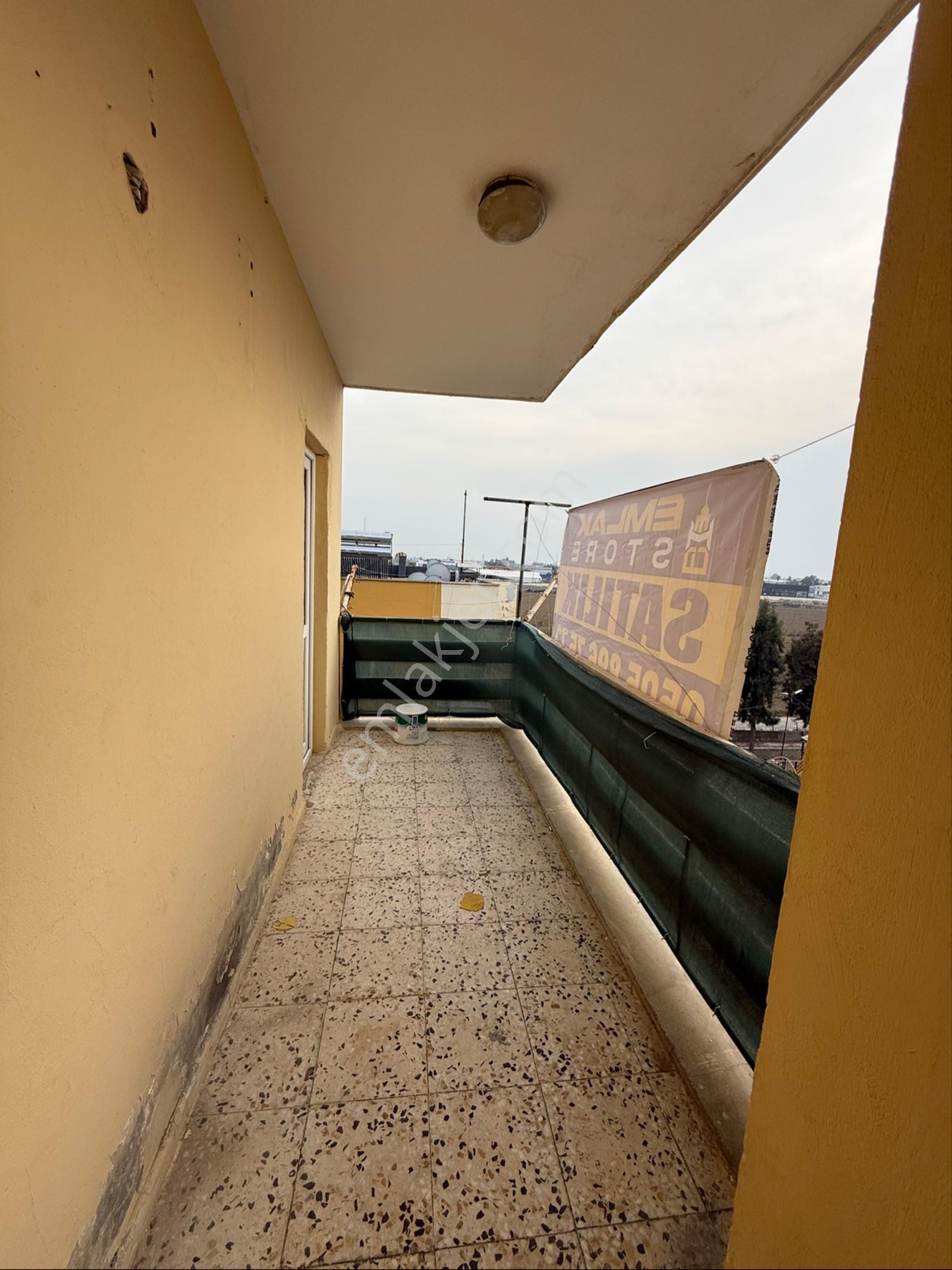 Koza Mahallesı Sabancı Sıtesı’nde Kıralık Masrafsız Daıre - Görsel 10