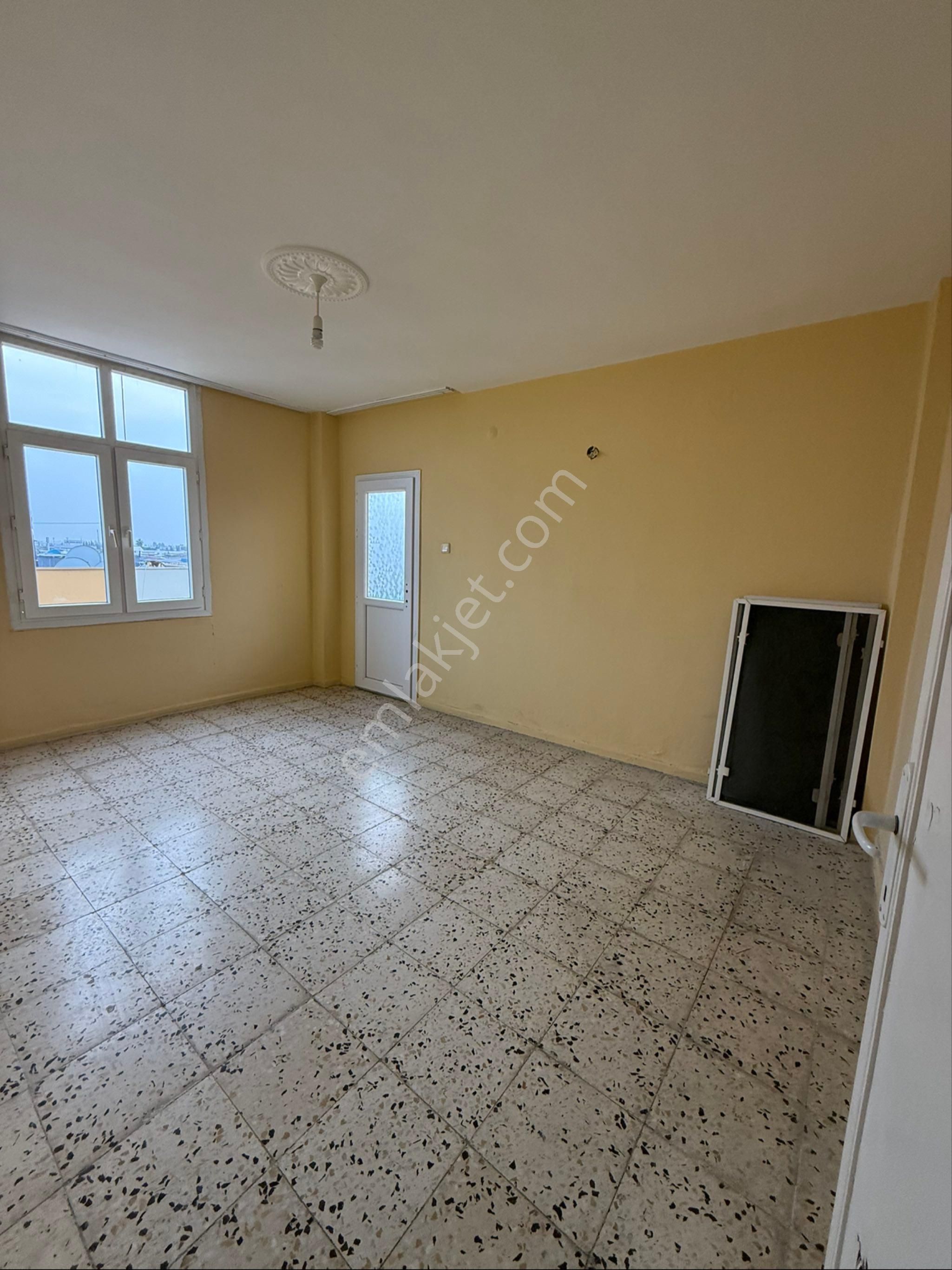 Koza Mahallesı Sabancı Sıtesı’nde Kıralık Masrafsız Daıre - Görsel 7