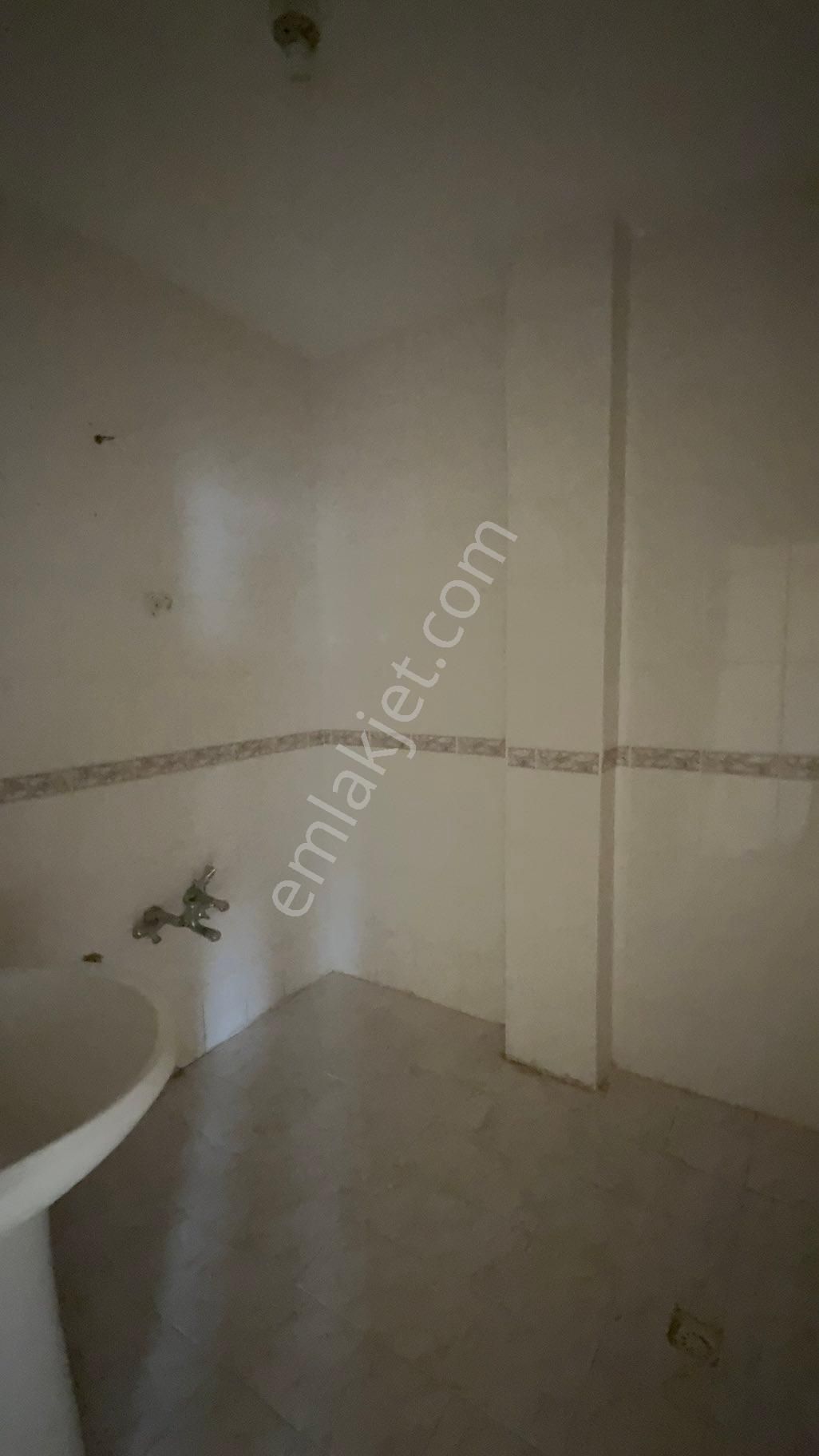 Koza Mahallesı Sabancı Sıtesı’nde Kıralık Masrafsız Daıre - Görsel 11