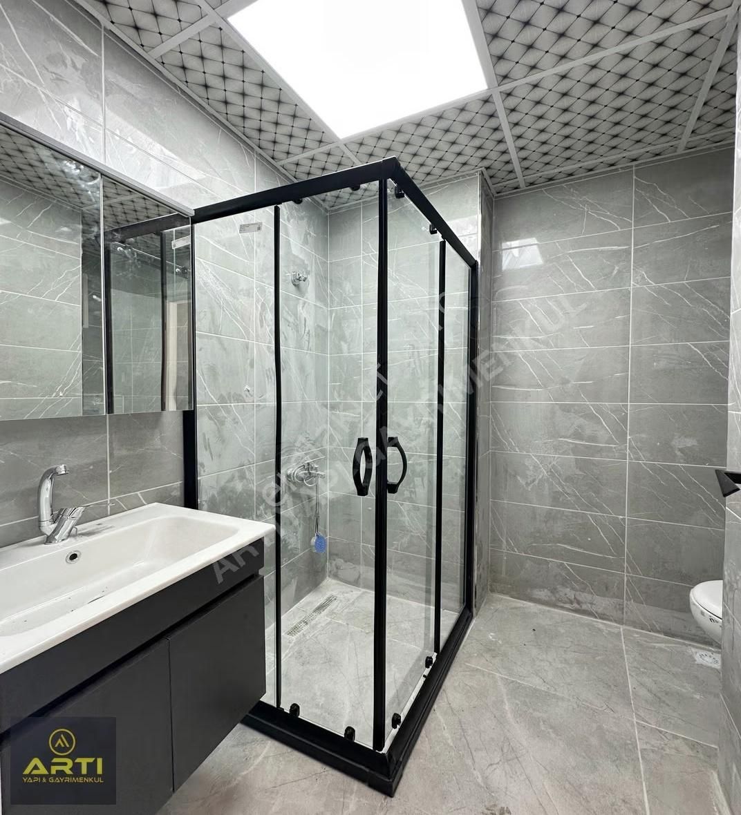 Metrobüse 100 Metre Mesafede Satılık Sıfır Lüks 2+1 Daire - Görsel 16